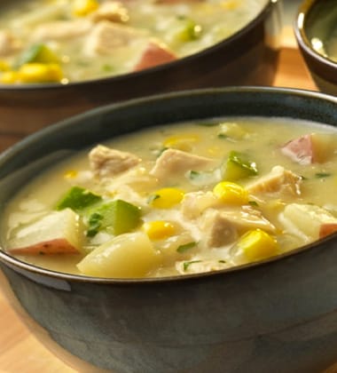 HEARTY CHICKEN & VEGETABLE CHOWDER