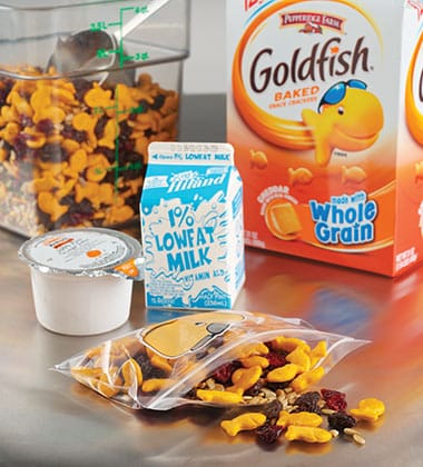 GOLDFISH® GO MIX–SWEET & SAVORY