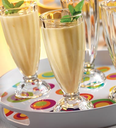 PEACH MANGO SMOOTHIE